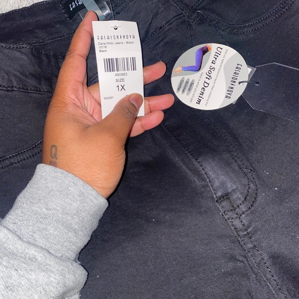 Fashion Nova jeans